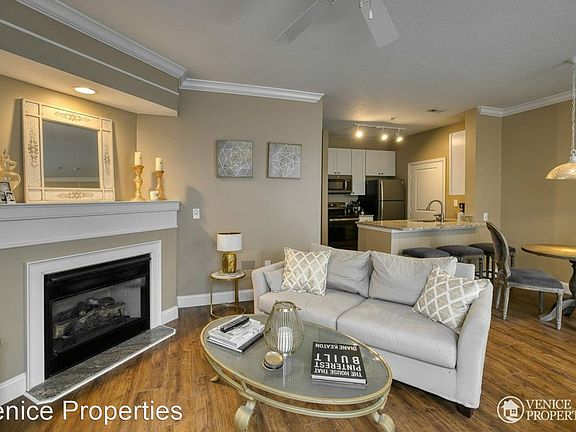 5th image of 1790 Drayton Park Ct