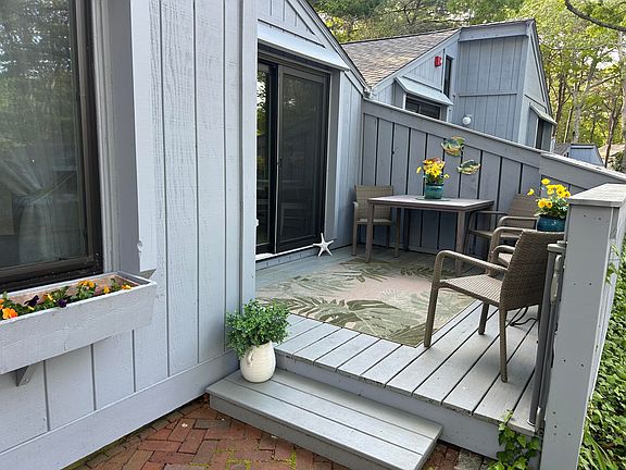 5th image of 251 Shore Drive UNIT B1