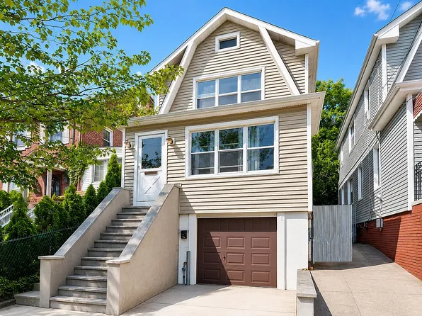 1631 Paulding Ave, Bronx, NY 10462