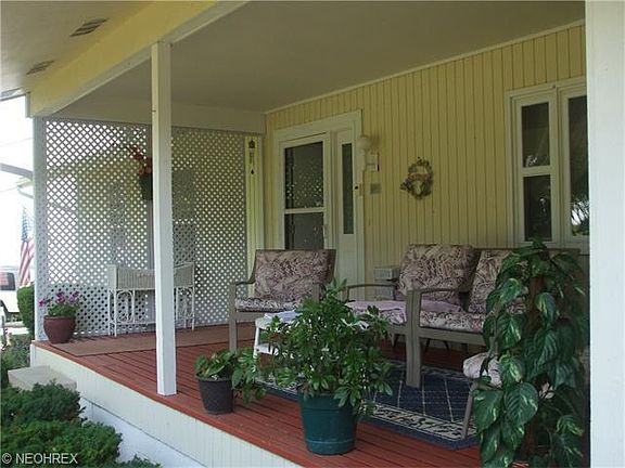2nd image of 384 Scala Dr