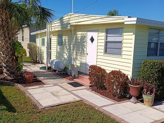 4th image of 810 49TH AVENUE W
