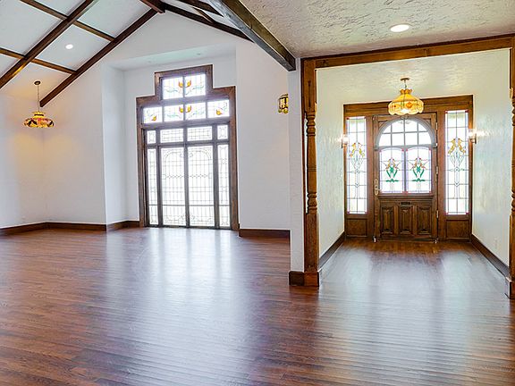 4th image of 8679 El Costa Cir