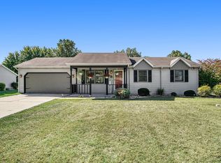 30952 Oakbrook Dr, Granger, IN 46530