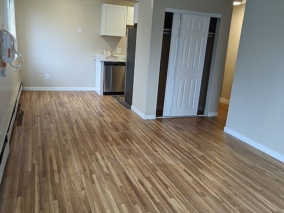 5th image of 2275 Atlantic St N #201