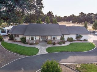 3188 White Oak Dr, Cottonwood, CA 96022