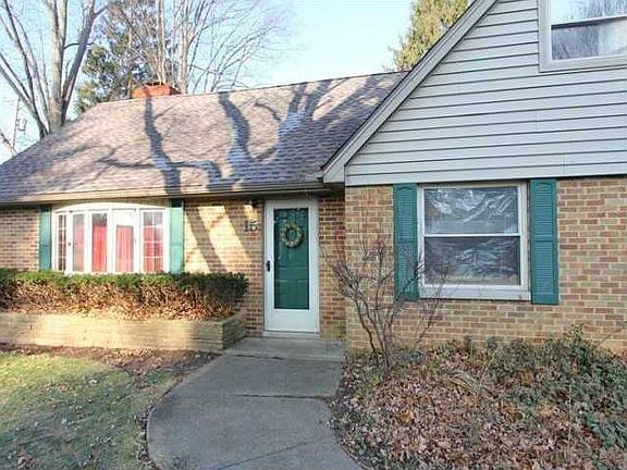 2nd image of 15 Dorchester Dr