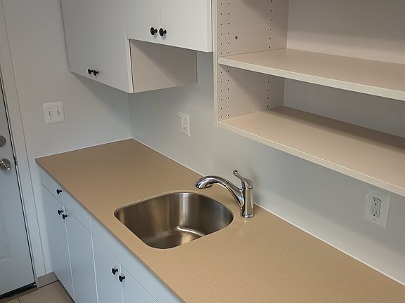 5th image of 20854 Audrey Ave