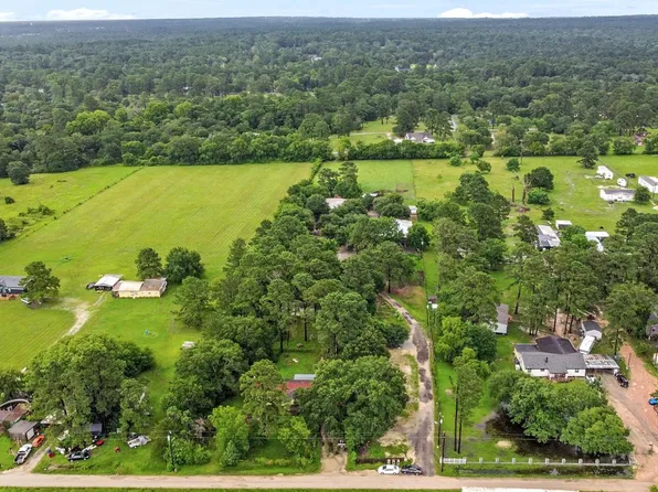 19757 Dorris Dr, Magnolia, TX 77355