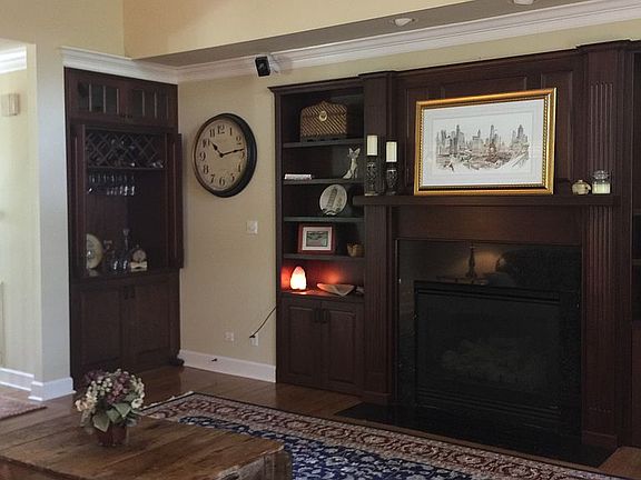 5th image of 1924 Hidden Meadow Dr