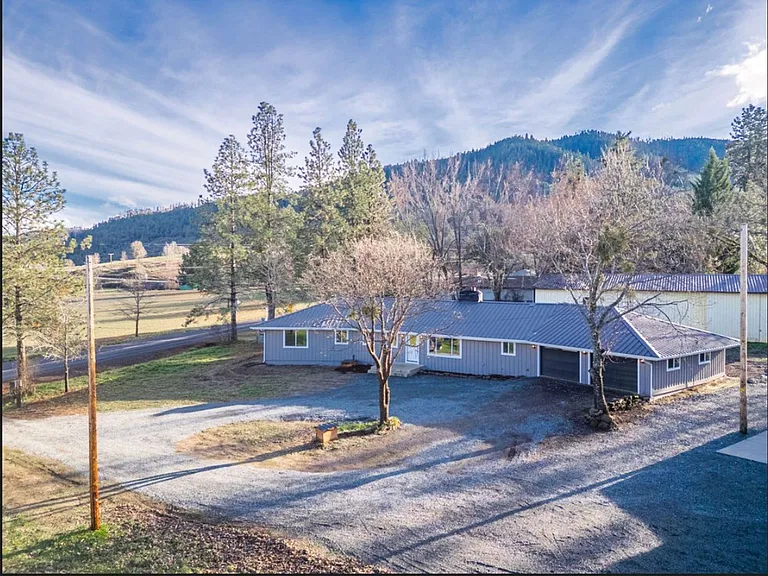 6208 Dark Hollow Rd — Photo 5