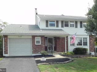 717 Fiske Ln, Newark, DE 19711