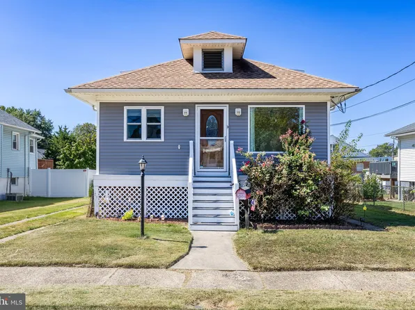 18 Cherry Ave, Maple Shade, NJ 08052