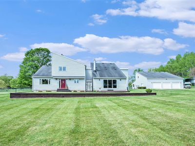 69658 39th St, Paw Paw, MI, 49079