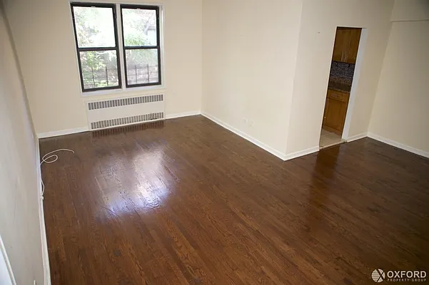 Rented by Oxford Property Group | media 2