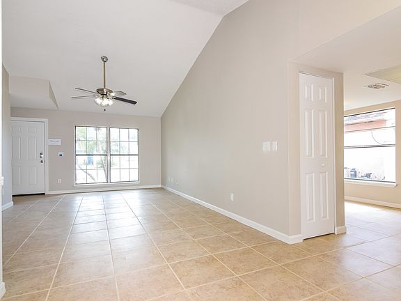 2nd image of 4507 Shadberry Dr