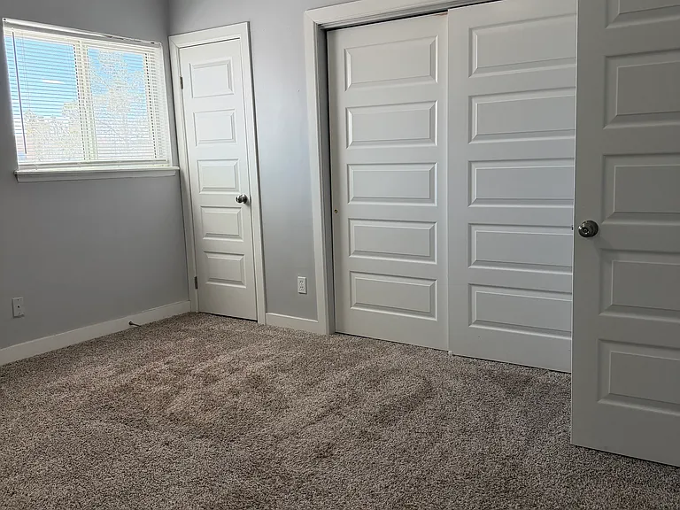 10609 Springwood Dr #B — Photo 8