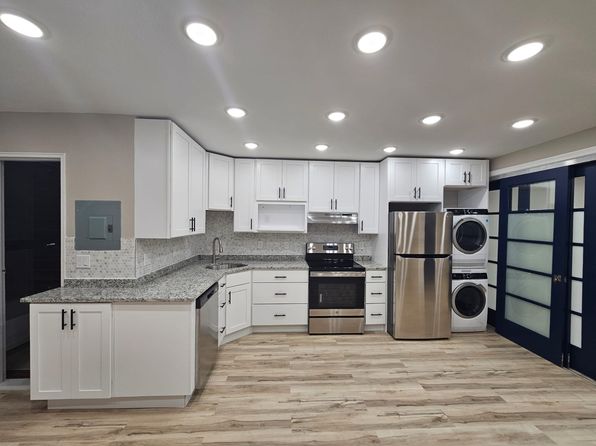 353 Schraffts Dr APT 107