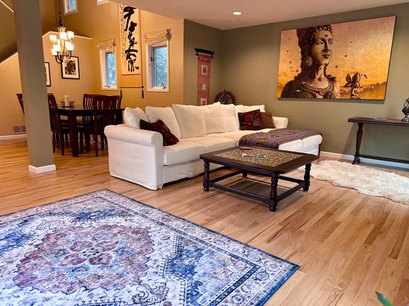 1152 Orange Pl