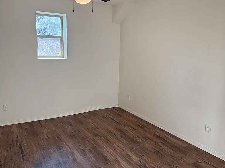 223 S Humphreys St — Photo 6
