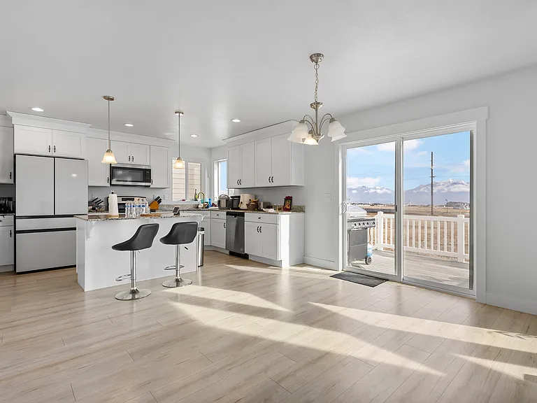 Dinning space ft sliding glass doors