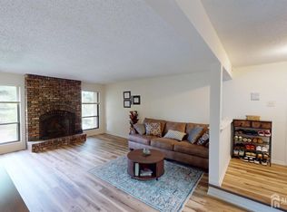 280 Willowbrook Dr, North Brunswick, NJ 08902