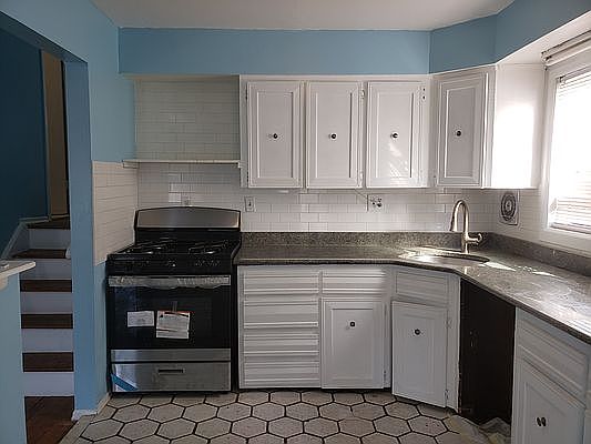 3rd image of 84-05 149th Ave #4