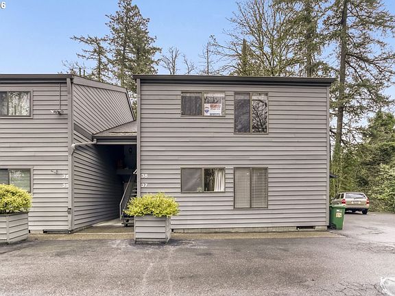 2nd image of 6745 SW Scholls Ferry Rd APT 37