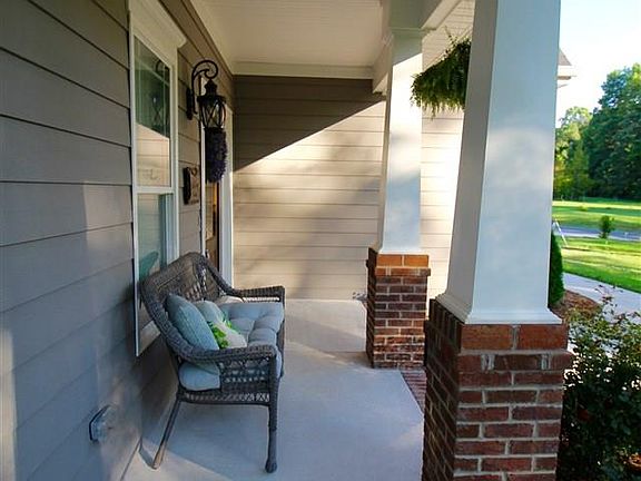 3rd image of 1003 Grassland Ct