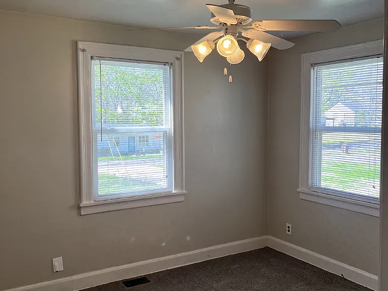 2523 Flamingo Dr — Photo 10