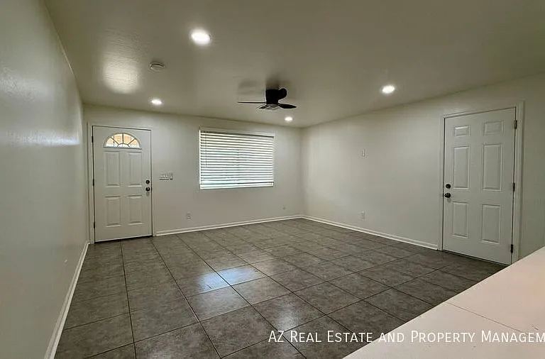 8501 W Mitchell Dr — Photo 6