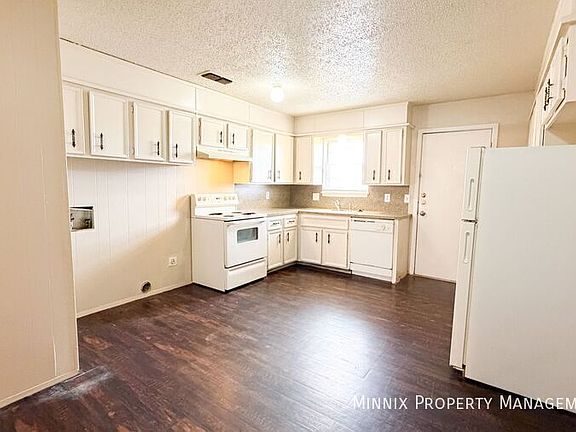 2nd image of 5304 38th St #A