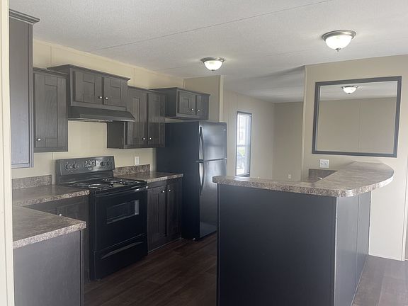 4th image of 920 Century Plaza Dr #45