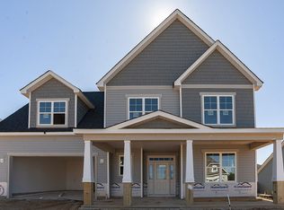 206 Gladstone St, Raeford, NC 28376