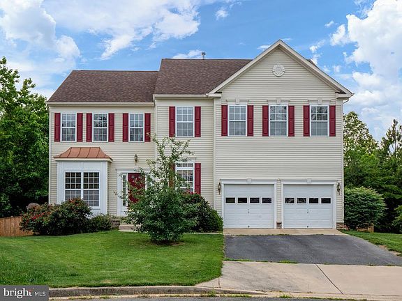 2nd image of 20869 Woodland Ct