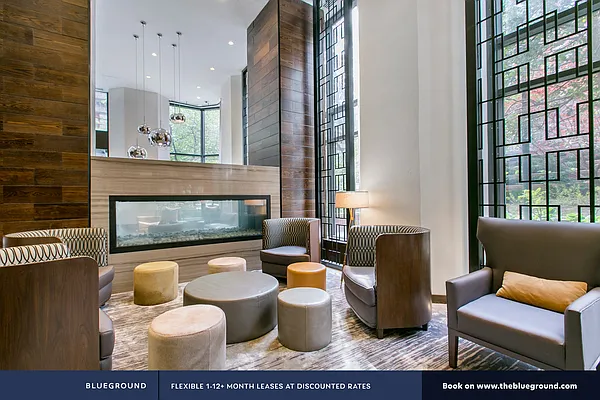 Rented by The Blueground | media 172