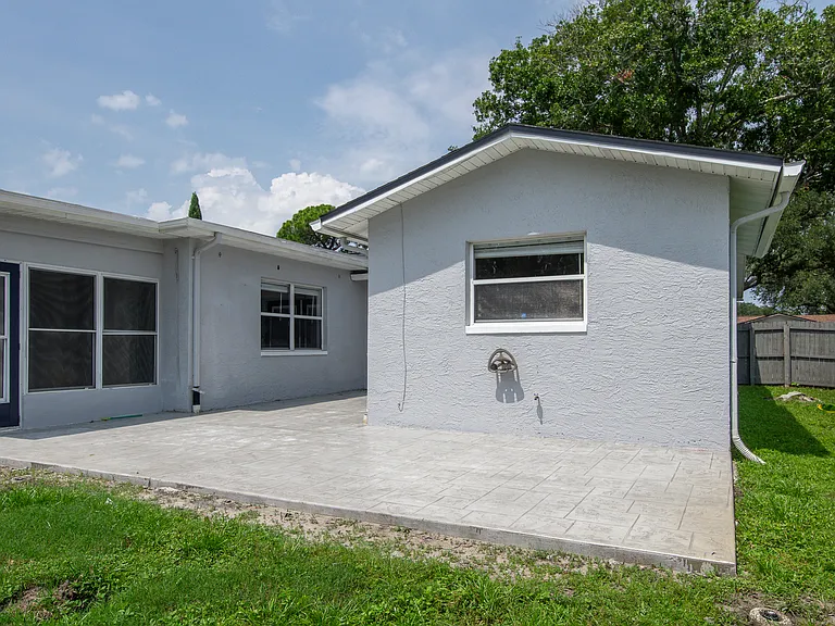 8349 Monarch Cir — Photo 37