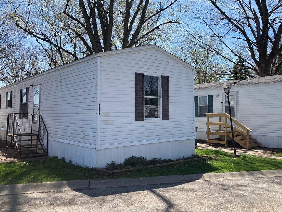 2nd image of 4822 Wayne Park Dr