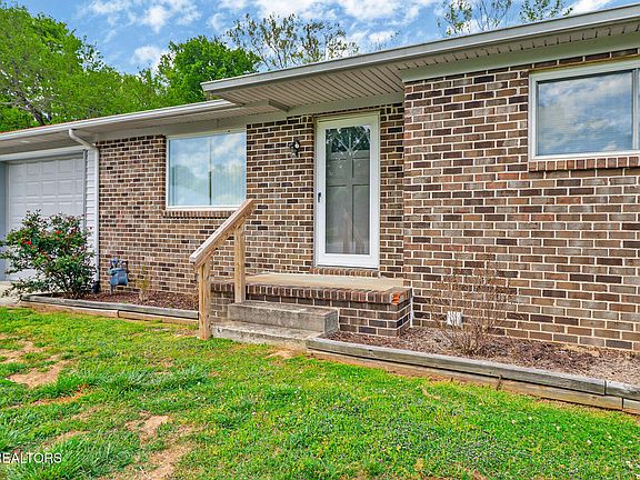 5th image of 148 Porter Ln