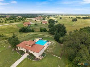 308 Via Francesco, Florence, TX 76527