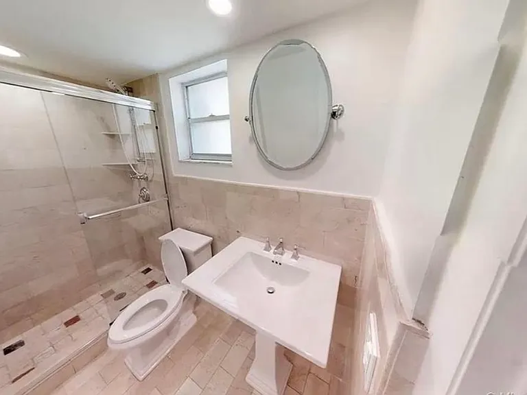 860 Euclid Ave #208 — Photo 39
