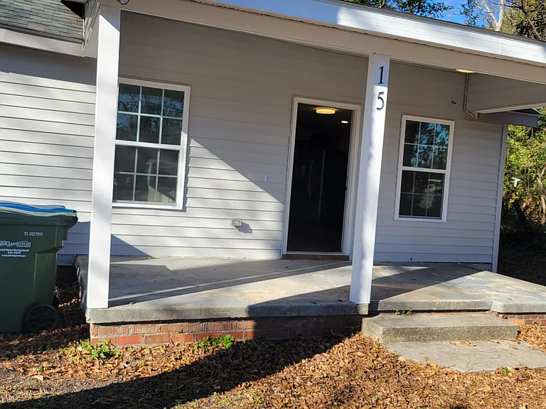 15 Montgomery Ave — Photo 2