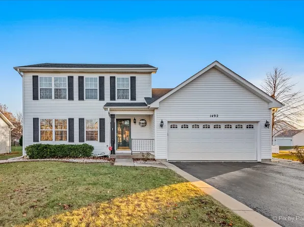 1492 Waterford Rd, North Aurora, IL 60542