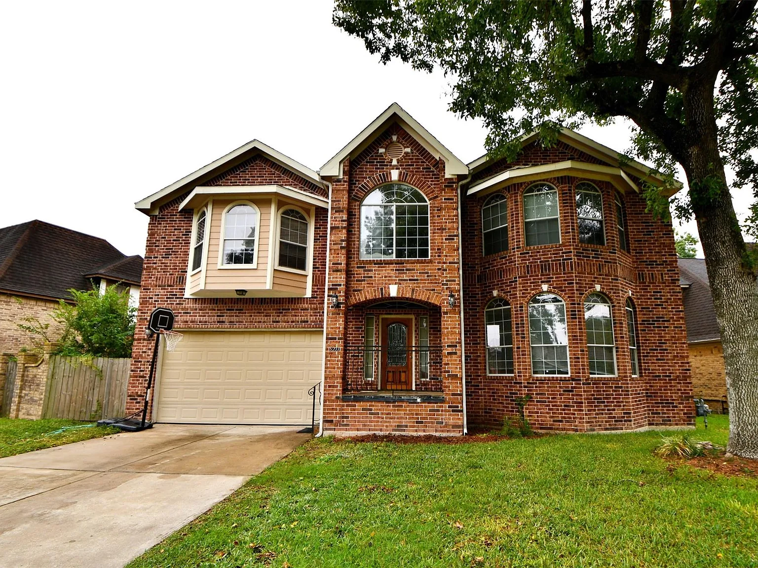 4 bed, 3.5 bath, 3340 sqft, $3,500 — Photo 1