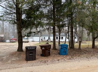 3823 W Chippewa River Rd, Shepherd, MI 48883