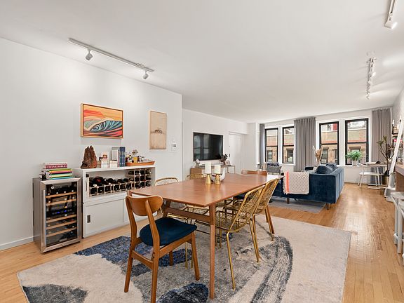 3rd image of 625 Greenwich St #5