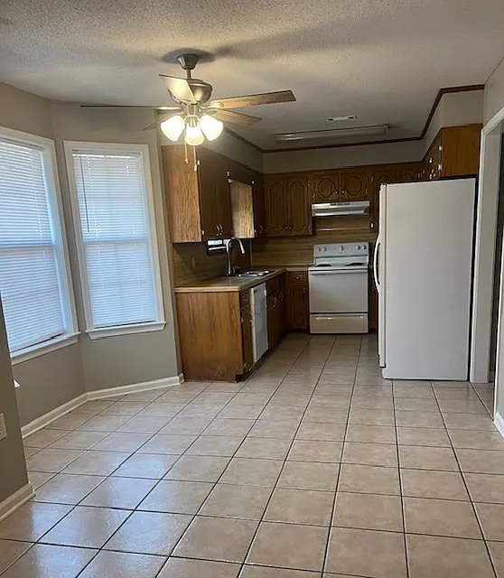 3 bed, 1530 sqft, $1,450 — Photo 3