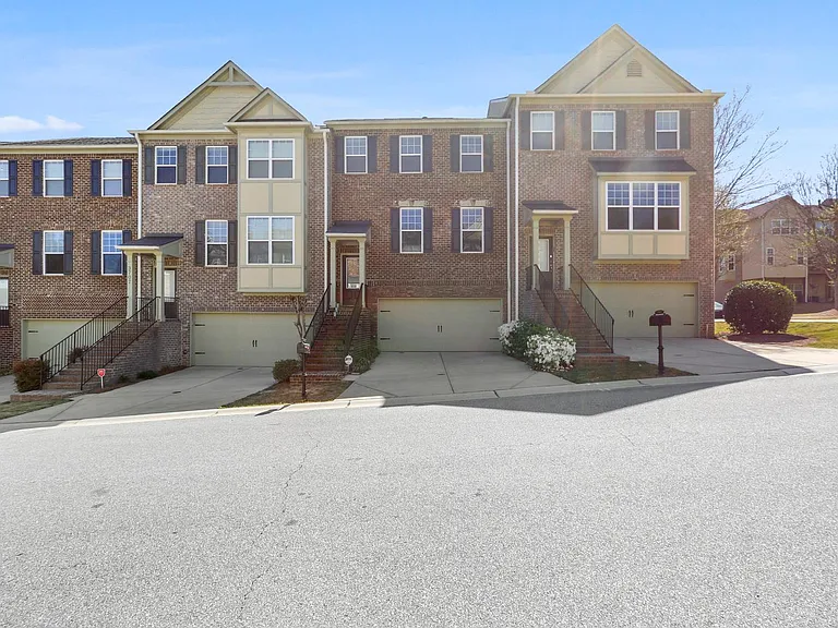 3705 Lambert Ln NE — Photo 12
