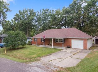 108 S Maple St, Sweet Springs, MO 65351