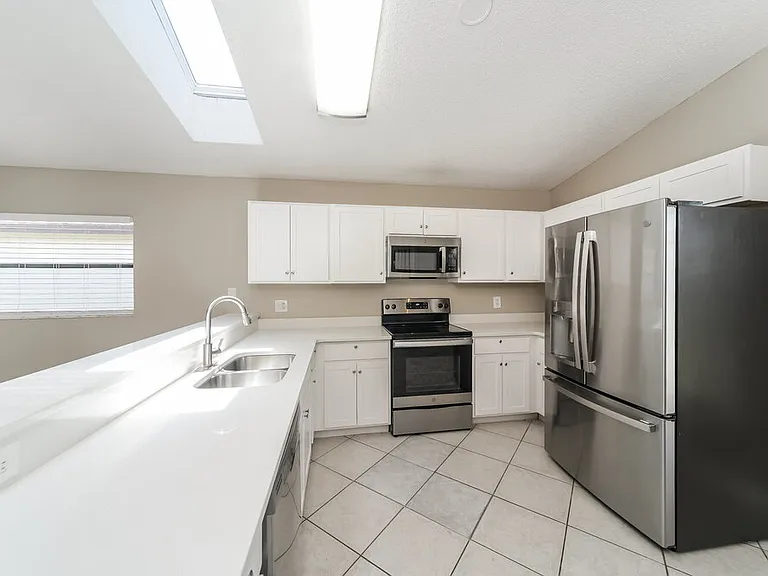 3422 Burlington Dr — Photo 8