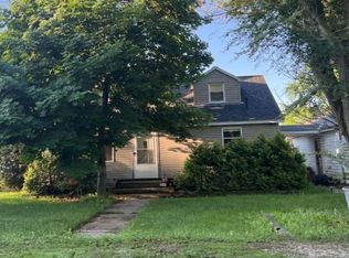 523 Schroeder Ave, Delavan, WI 53115